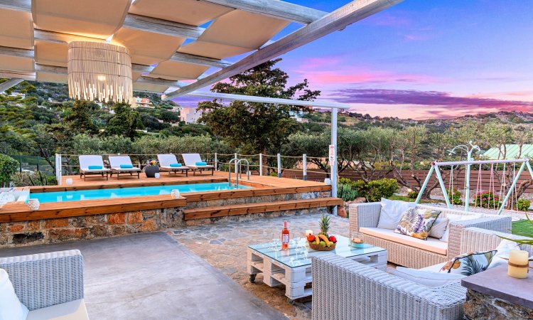 Cretan Lodge Heated Pool — снимка 2