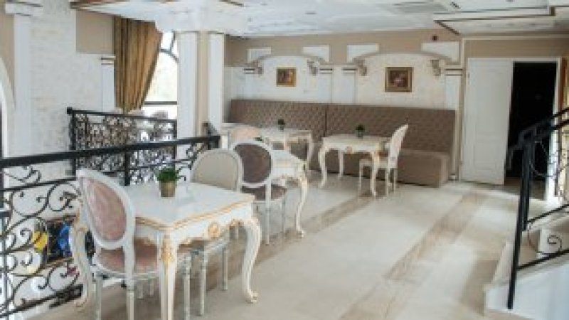 Апартамент в к-с Доун Парк Делюкс — снимка 2