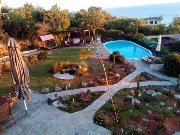 Villa Dryas — фотографија 1
