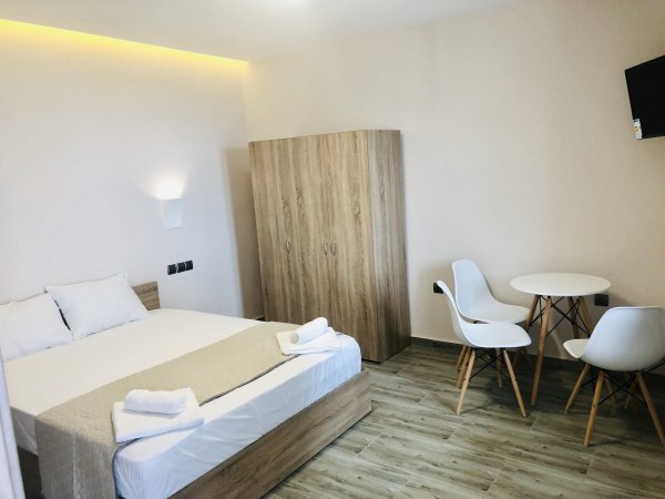 Angela Apartments&Studio — снимка 2