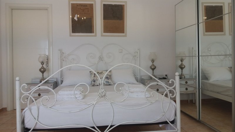 Estate Dafnopanagia, Studio Ourania — снимка 2