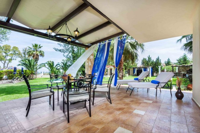 Deluxe 4 Bedroom Villa | Beach Front [W Villas] — фотографија 6