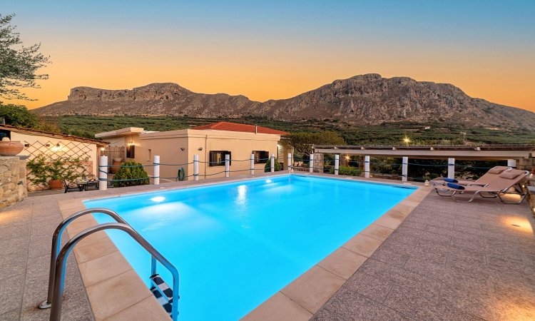 Cretan Kera Villa Heated Pool — снимка 2