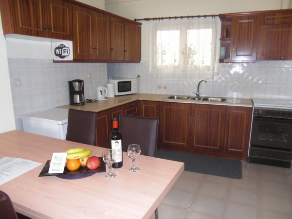 Old town apartment — фотографија 5