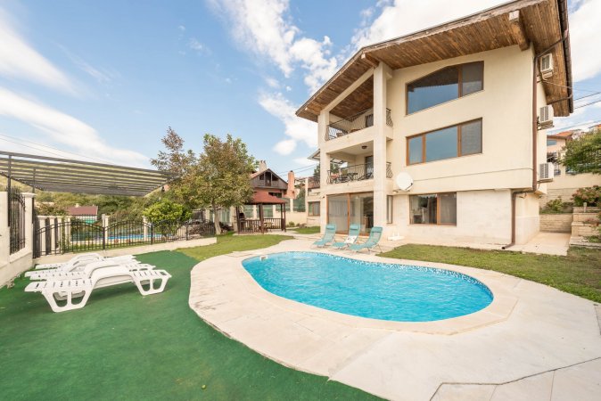 Villa Sineva - Panorama, Pool and BBQ