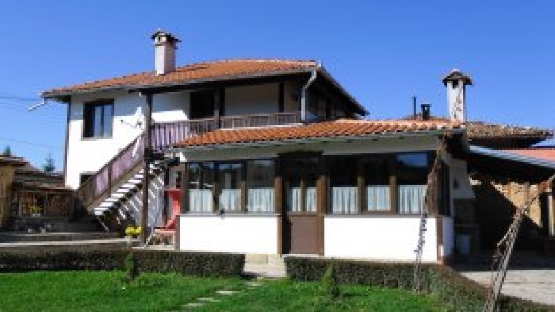 Карамихова къща — снимка 1