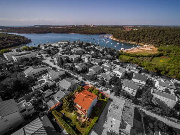 APARTMAN NINA — фотографија 3