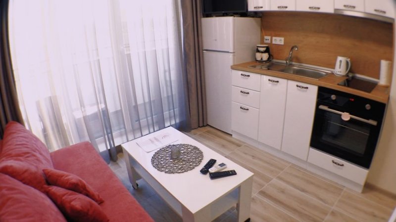 Accogliente monolocale N37 per pernottamenti con PARCHEGGIO incluso nel complesso Papaya, Varna — foto 1