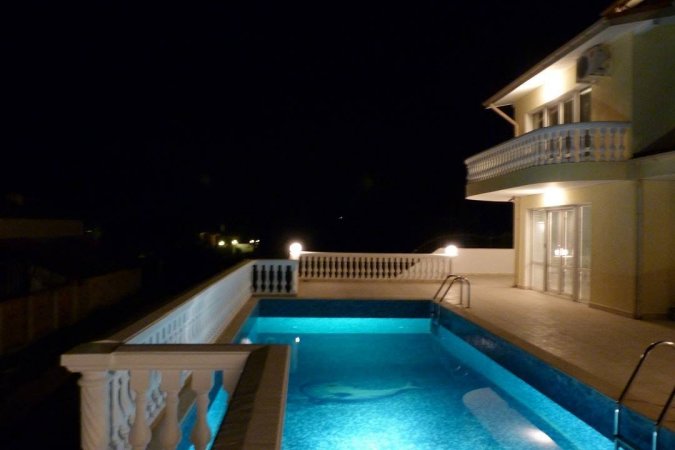 Villa Sorento Italian NeoClassica — снимка 3
