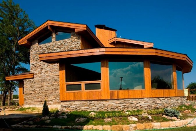 Villa "By the Lake" — фотографија 2
