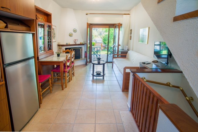 Costa's Nest Holiday Home — снимка 2
