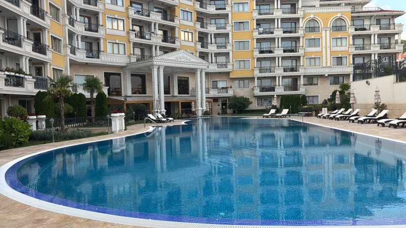 2-Bedroom Apartment in Villa Florence Boutique ApartHotel — снимка 6