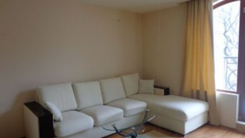 Апартамент в комплекс Иглика 2 на 100 м от плажа в Златни пясъци — снимка 2