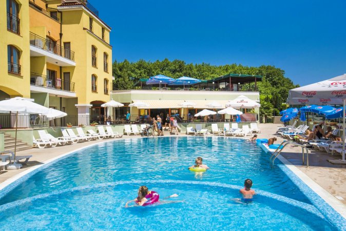 1BR Apartment Serena Residence | Pool & Beaches — снимка 2