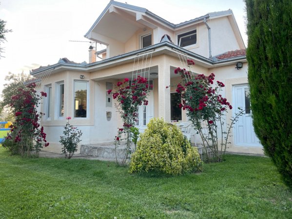 Vila Hristov — foto 1