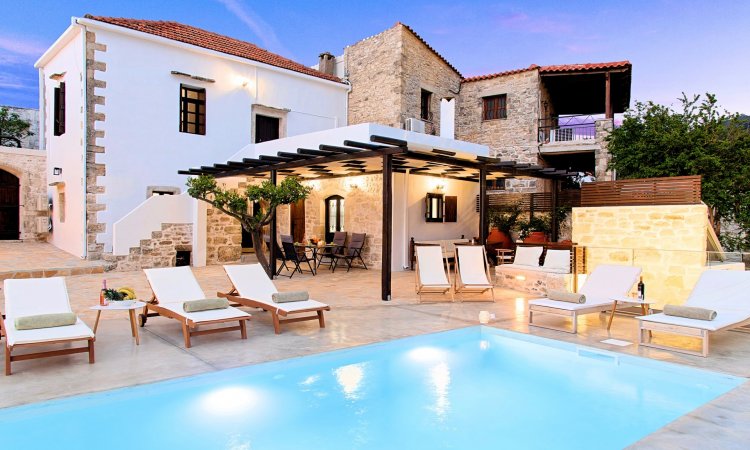 Villa Barozianna Private Pool & Jacuzzi — снимка 1