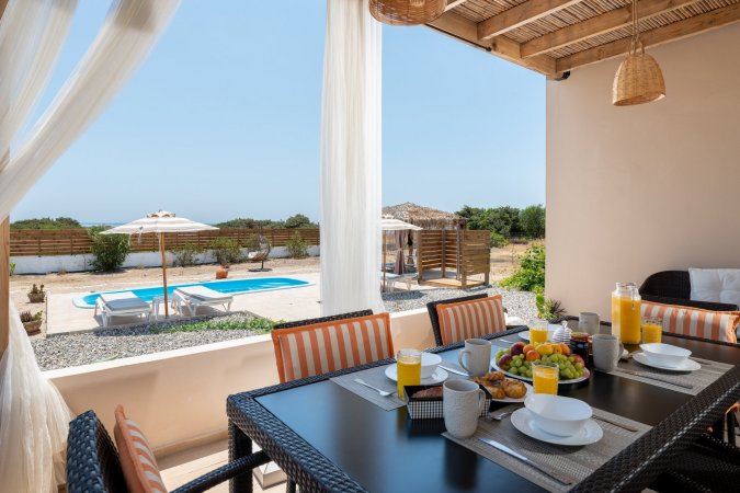 Gennadi Serenity House-beachfront villa with private pool — foto 3