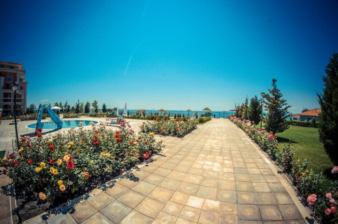 Studio in Prestige Fort Beach hotel-4* — снимка 4