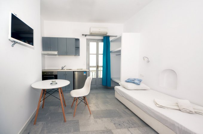 Junior suite 50m from the beach Naxos — снимка 2