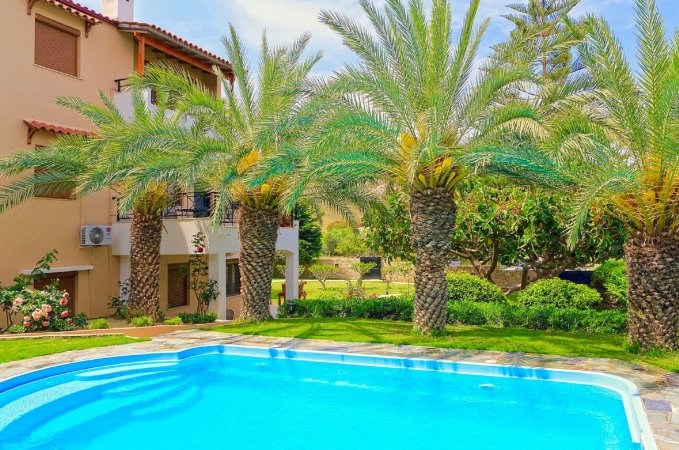 Villa Karteros with private swimming pool — снимка 4