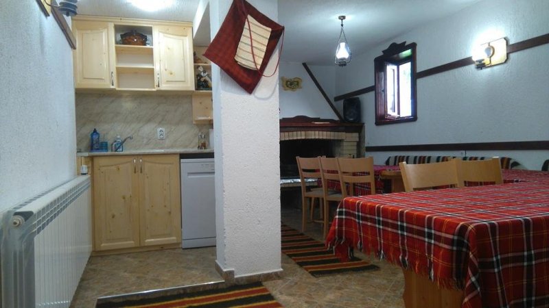 Къща з агости Мераклии — снимка 3