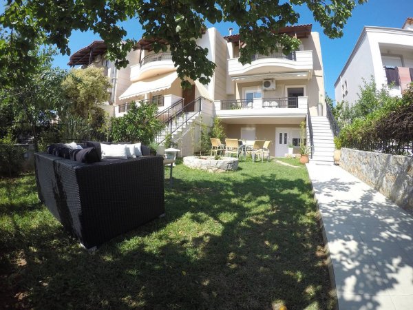 Υπέροχη βίλλα στο Καμπάνι Ακρωτηρίου — снимка 1