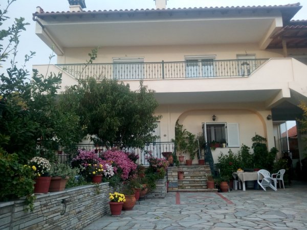 HOUSE EVRISTHENIS — снимка 1