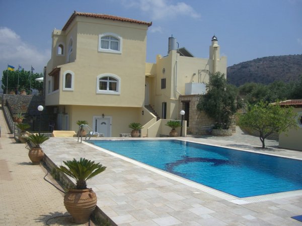 Villa Thymarmi with private swimming pool — снимка 5