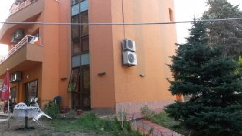 фамилна сграда за отдих — снимка 1