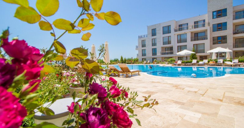 АПАРТАМЕНТ 16E в апарт комплекс Diamond Beach — снимка 1