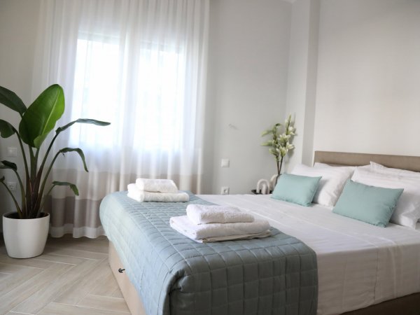 Psimithefto Luxury Apartments #2 — снимка 2