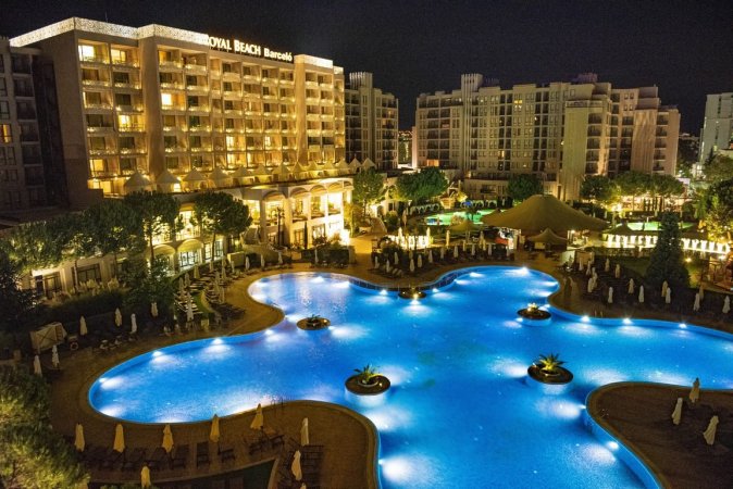 ROYAL Beach * Menada Apartments — фотографија 3