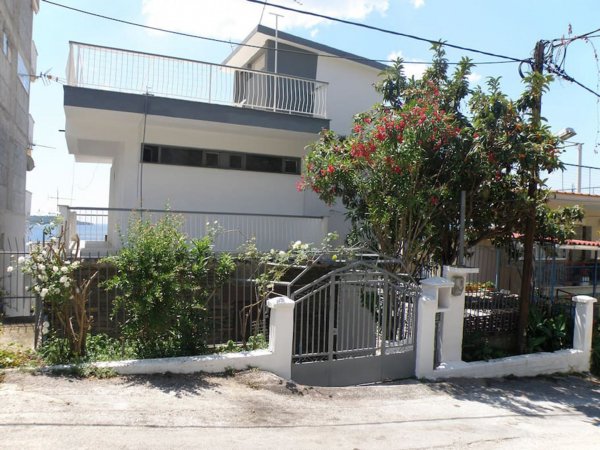 Red Gecko Coastal Villa — снимка 2