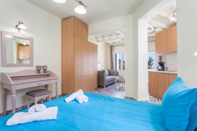 Stafylos Suites & Boutique Hotel — фотографија 3