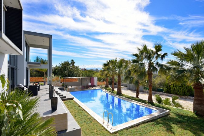Adorno Luxury Villas — фотографија 2