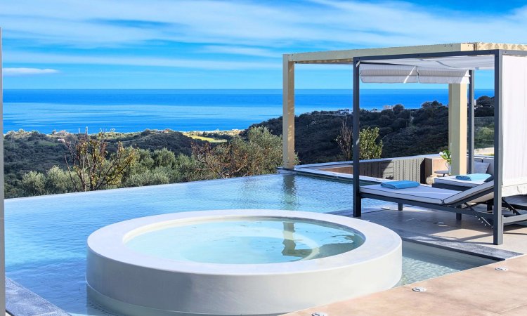 Mistral Suite Heated Pool — снимка 4