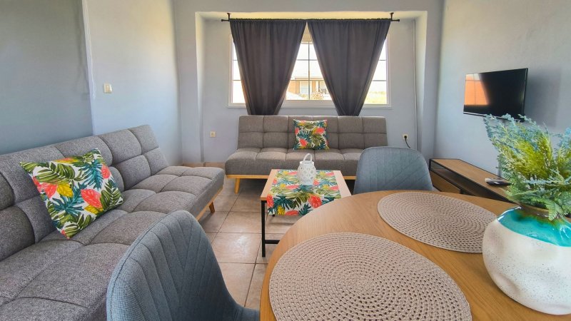 Ili's House in Mirodato — снимка 4