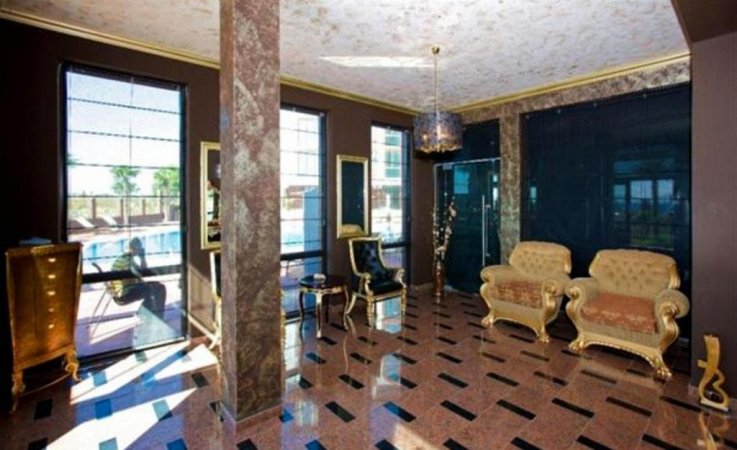 Private Apartment in Chateau Del Marina — снимка 5