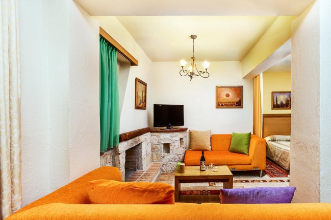 Dias Junior Suite [Akritas Ef Zin Villas & Suites] — снимка 6