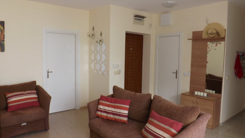 Sun City Apartment Sunny Beach — снимка 1