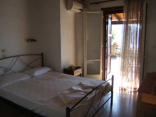 Sea view studio near the beach. — foto 2