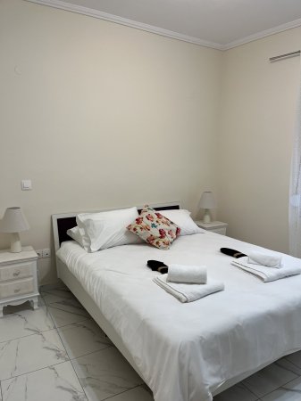 Comfortable 2BR Apartment Near Ring Road • Free Parking • Fast Wi-Fi — снимка 6