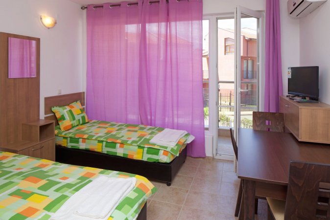 One bedroom in Anna Marina — fotoğraf 3