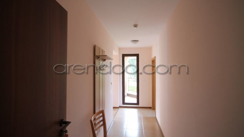 Two bedroom apartment — фотографија 2