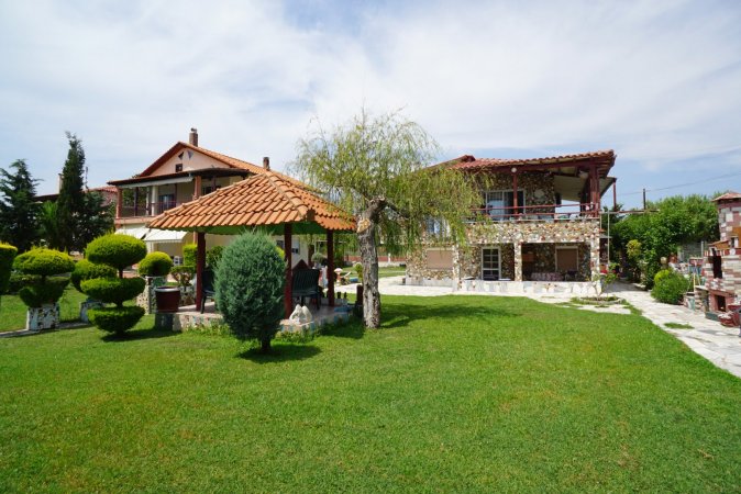 Roulas Summer House — снимка 1